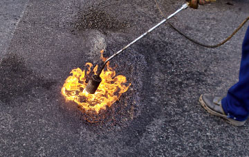 Laxobigging flat roofing repairs